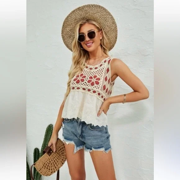 NWT Qed London Floral Crochet Knit Flowy Boho Beach Sleeveless Top Small/Med - Picture 1 of 8